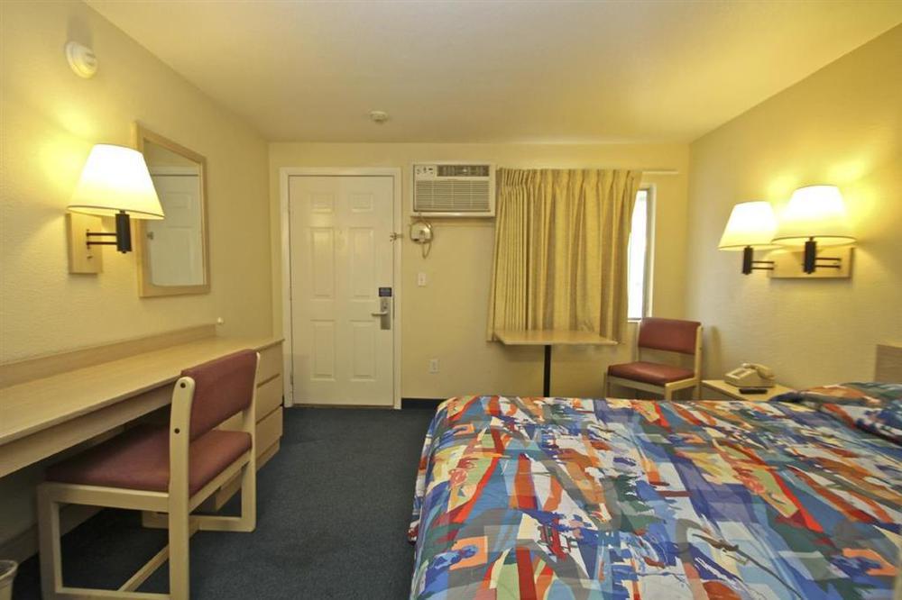 Motel 6-Nashua, Nh Phòng bức ảnh